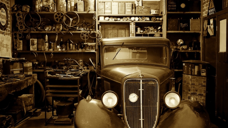 vente-LE REVEST LES EAUX-min_antique_auto_automobile_automotive_car_classic_equipment_fix-1169797